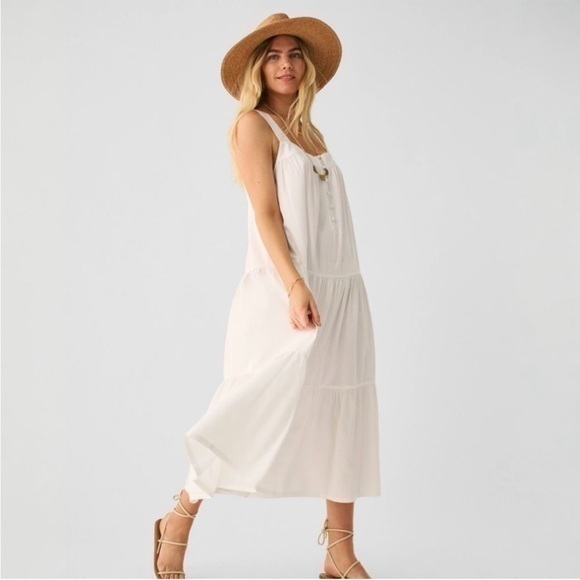 Faherty Dresses & Skirts - ▶️ Faherty ◀️ Marina Seeksucker Tiered Maxi Dress Organic Cotton Size Medium